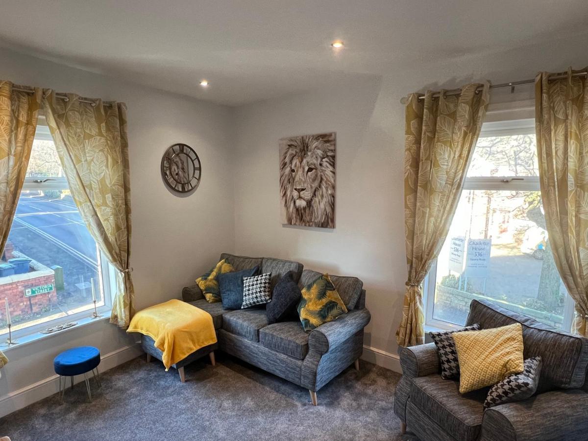 Luxury 2 Bed Apartment Great Location Stoke-on-Trent Extérieur photo